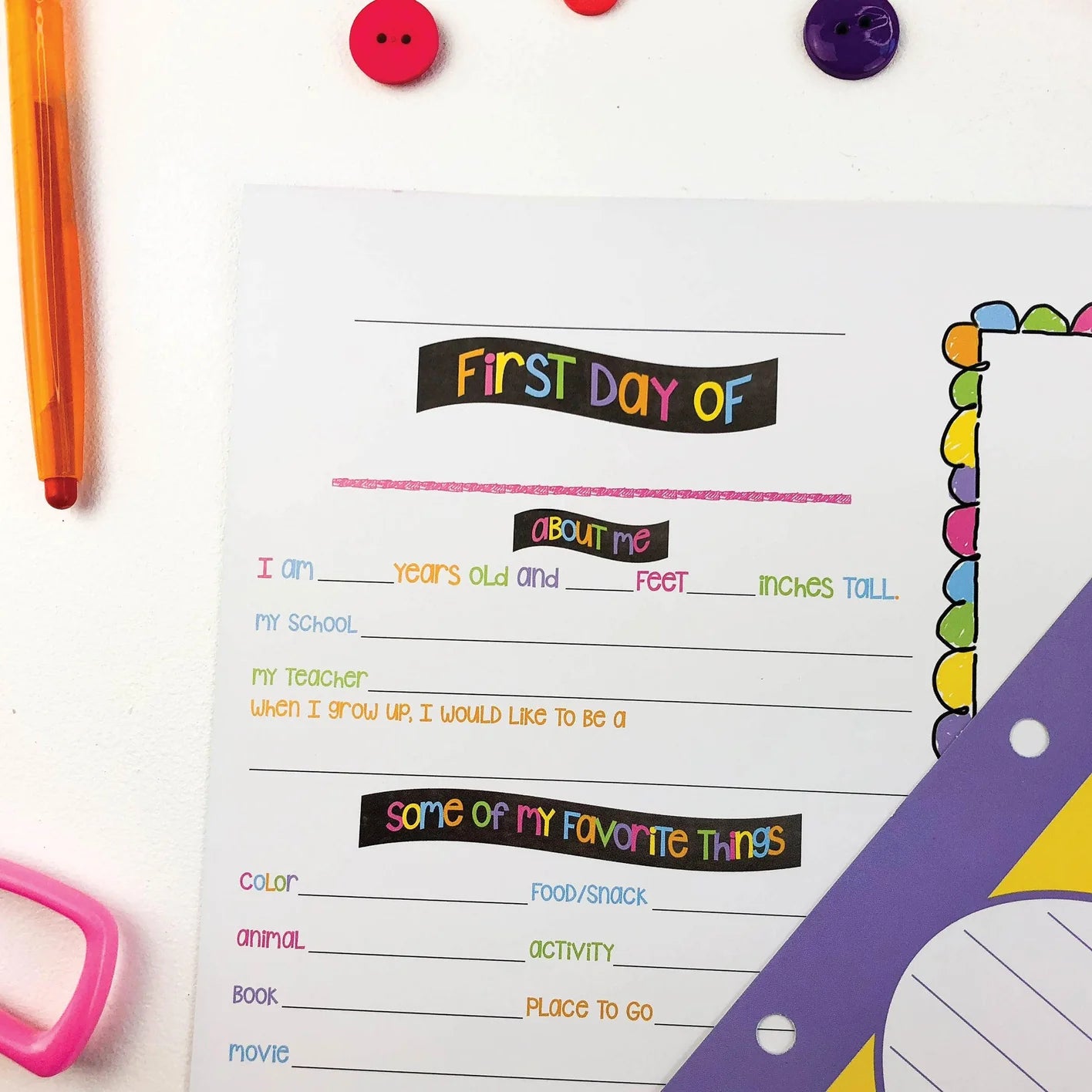 Extra Class Keeper® Pastel Dots First & Last Day Pages